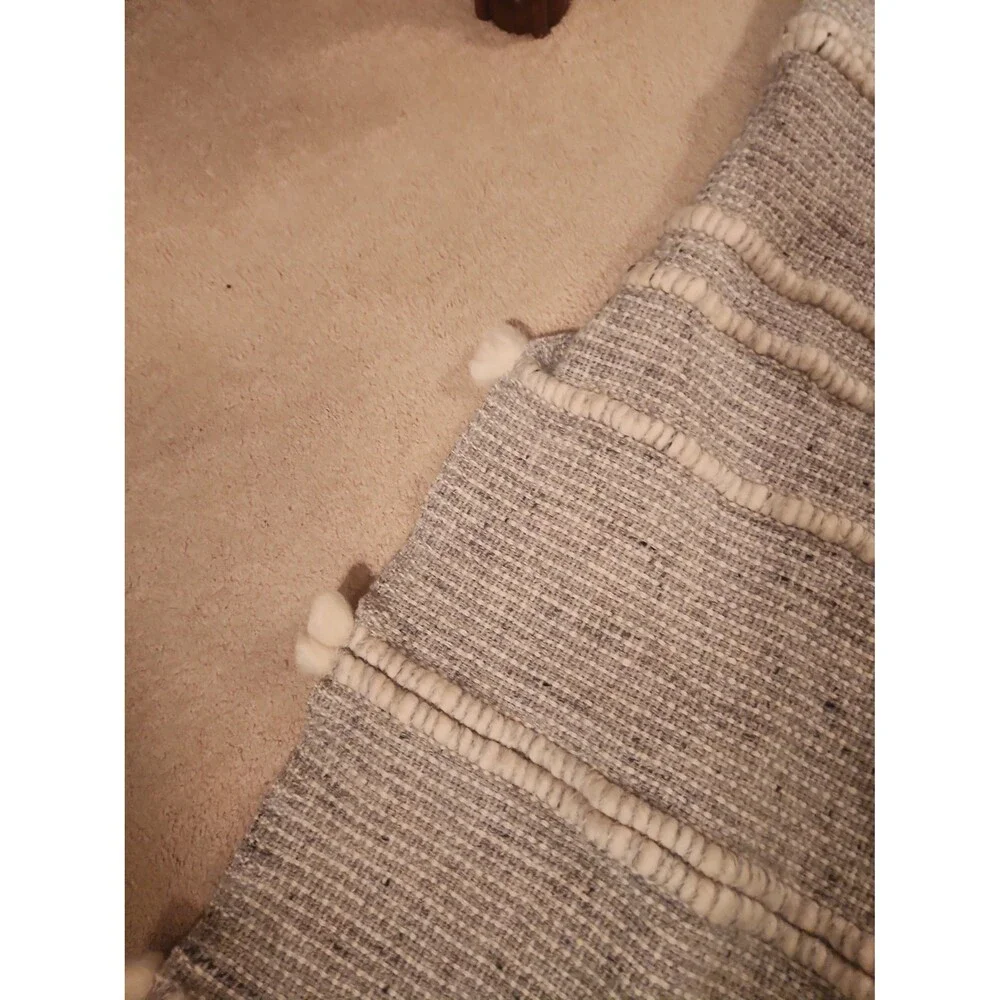 Amber Hill by Anthropologie 100% Wool Blue & White Tassel Blanket